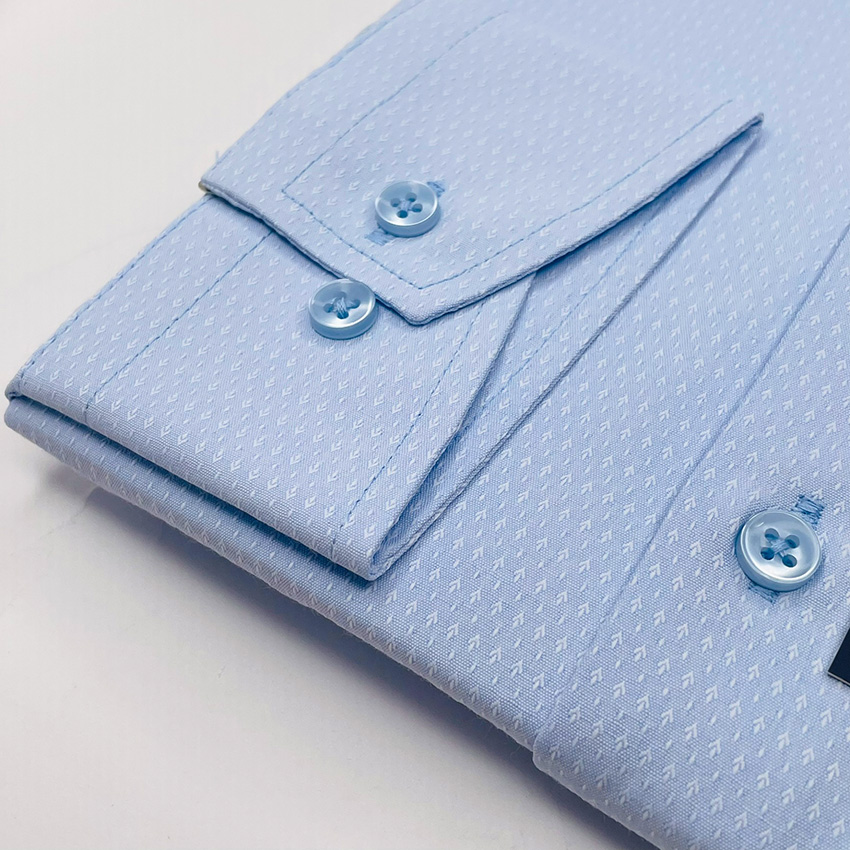 blekitna-elegancka-koszula-meska-strulturalna-tloczeniem-massaro-04